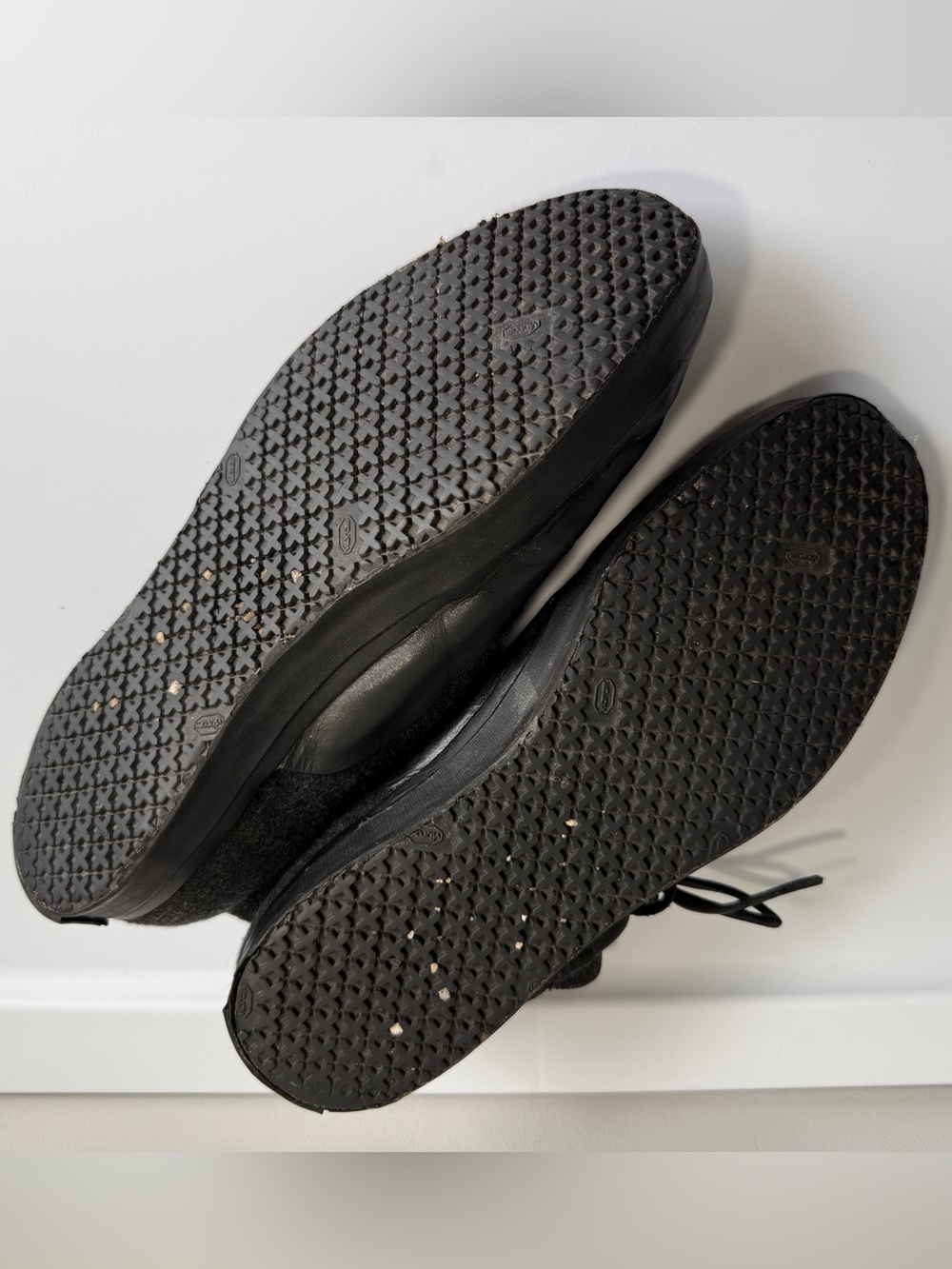RAG & BONE Black Leather Chukka - Picture 14 of 14